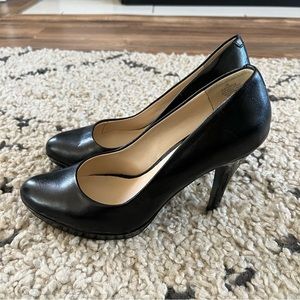 Preloved Nine West Heels